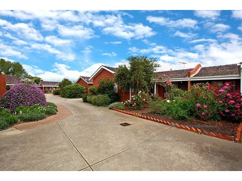 5/31-33 Deutgam St, Werribee VIC 3030