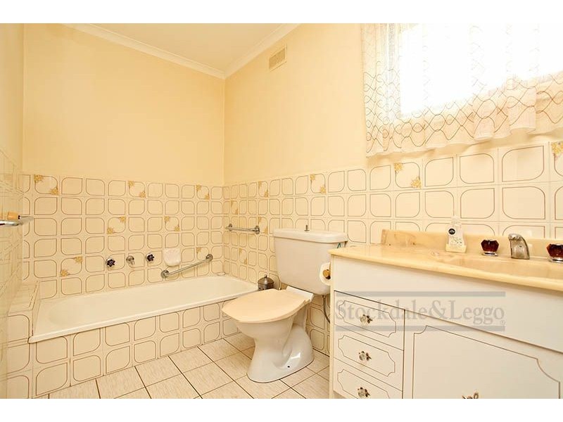 5/31-33 Deutgam St, Werribee VIC 3030