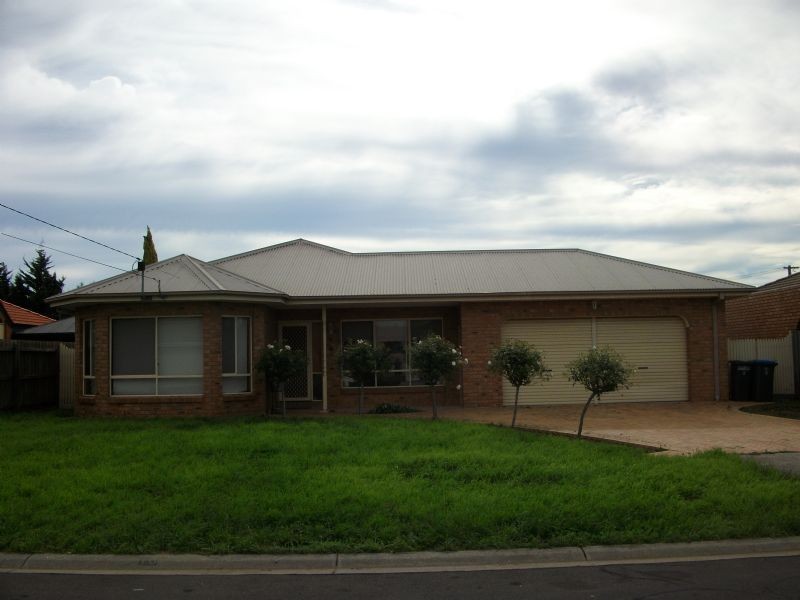 16 Bluebell Court, Hoppers Crossing VIC 3029