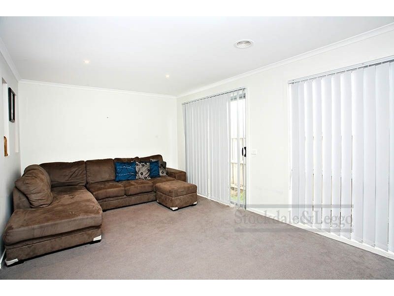 8 Hamish Drive, Tarneit VIC 3029