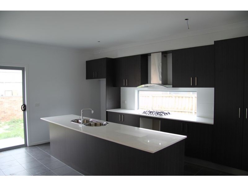 9 Elsmore Street, Tarneit VIC 3029