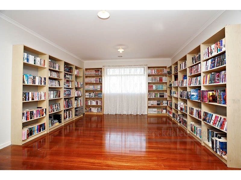 6 Red Blaze Place, Tarneit VIC 3029