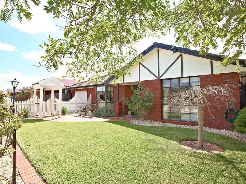 37 Symons Avenue, Hoppers Crossing VIC 3029