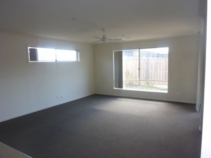80 James Cook Drive, Truganina VIC 3029