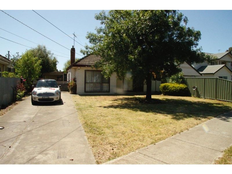 32 Ballan Road, Werribee VIC 3030