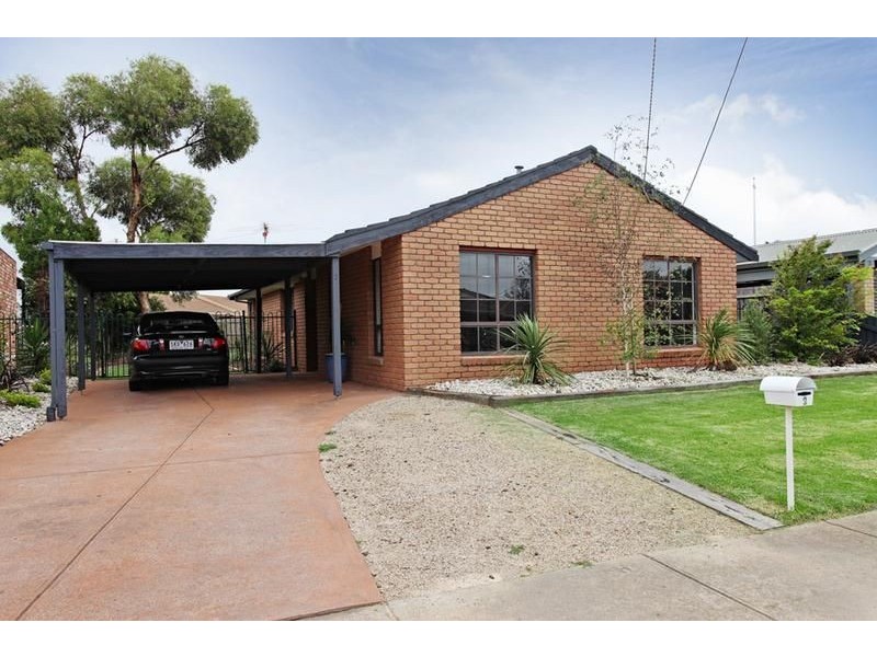 2 Edinburgh Court, Werribee VIC 3030