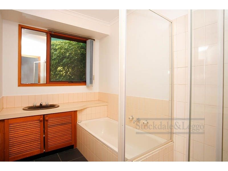 13 Sanderling Street, Werribee VIC 3030