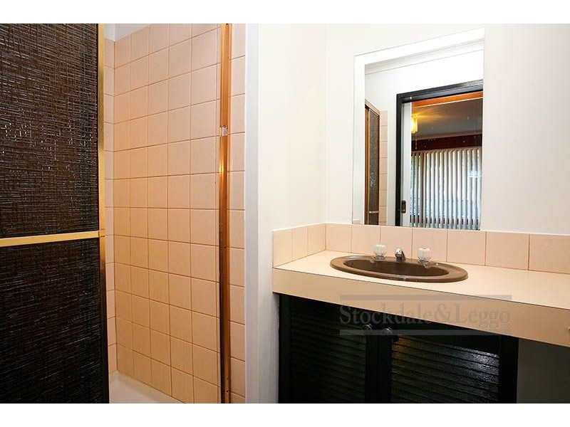 13 Sanderling Street, Werribee VIC 3030