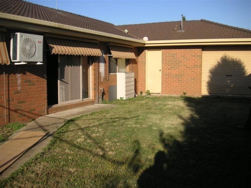 9 Greenshank Court, Werribee VIC 3030