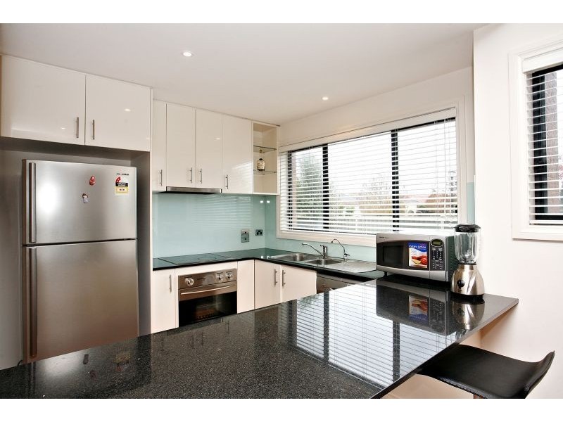 12 Portmans Lane, Point Cook VIC 3030