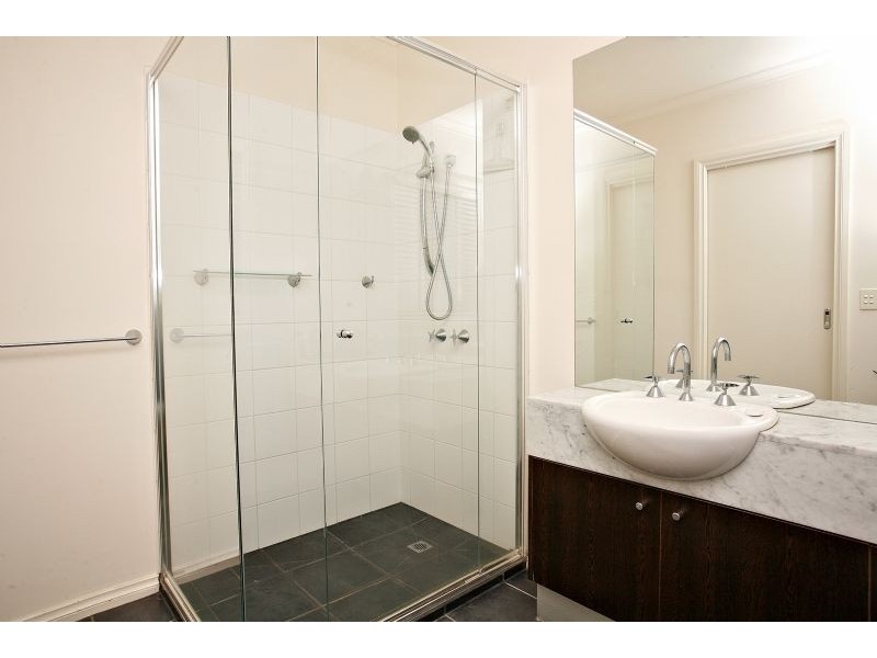 12 Portmans Lane, Point Cook VIC 3030