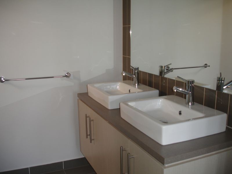 26 Regal Road, Point Cook VIC 3030