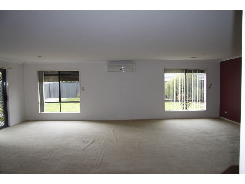 13 Boga Place, Wyndham Vale VIC 3024