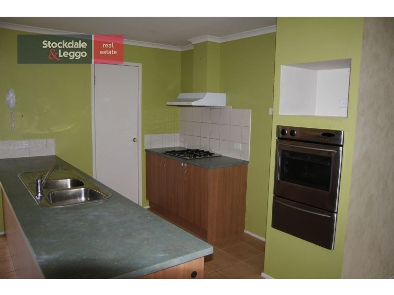 36 Lynbridge Crescent, Tarneit VIC 3029