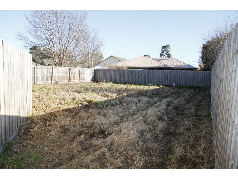 1B Meek Street, Werribee VIC 3030