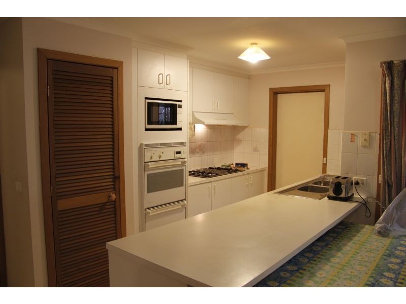 17 Amazon Place, Werribee VIC 3030