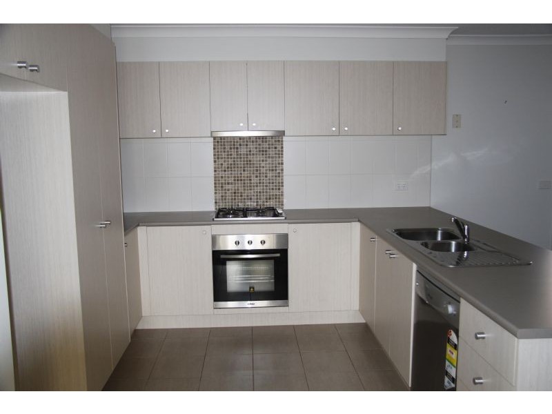 39 Burswood Drive, Wyndham Vale VIC 3024