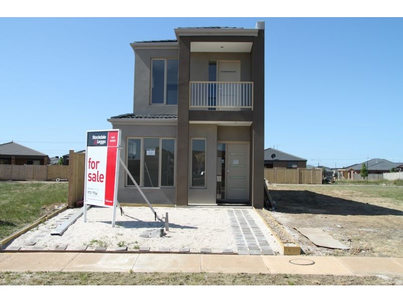 34 Bushlark Crescent, Williams Landing VIC 3027