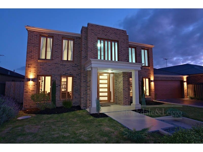 43 Niland Crescent, Point Cook VIC 3030