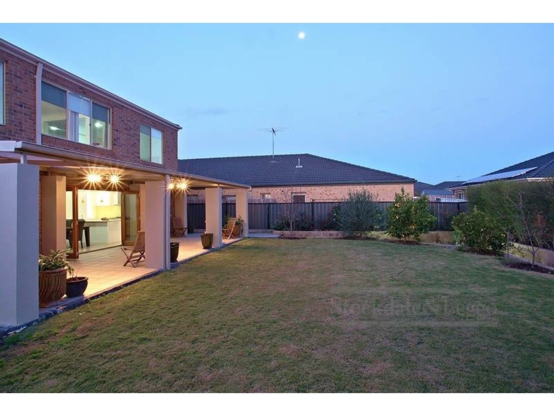 43 Niland Crescent, Point Cook VIC 3030