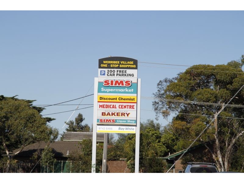 13 Bower Drive, Werribee VIC 3030