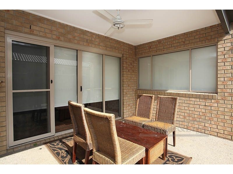 6 Blue Wren Drive, Williams Landing VIC 3027