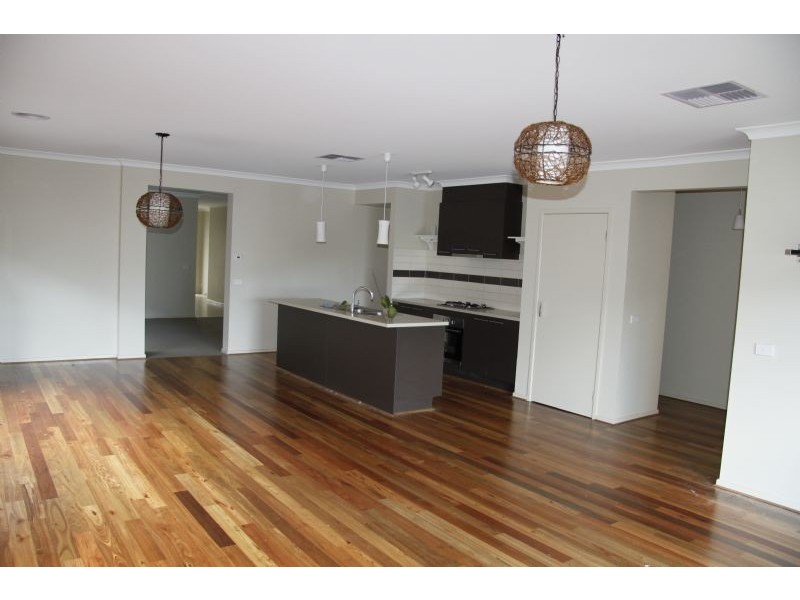 49 Brownlow Drive, Point Cook VIC 3030