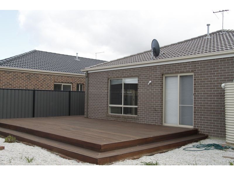 49 Brownlow Drive, Point Cook VIC 3030