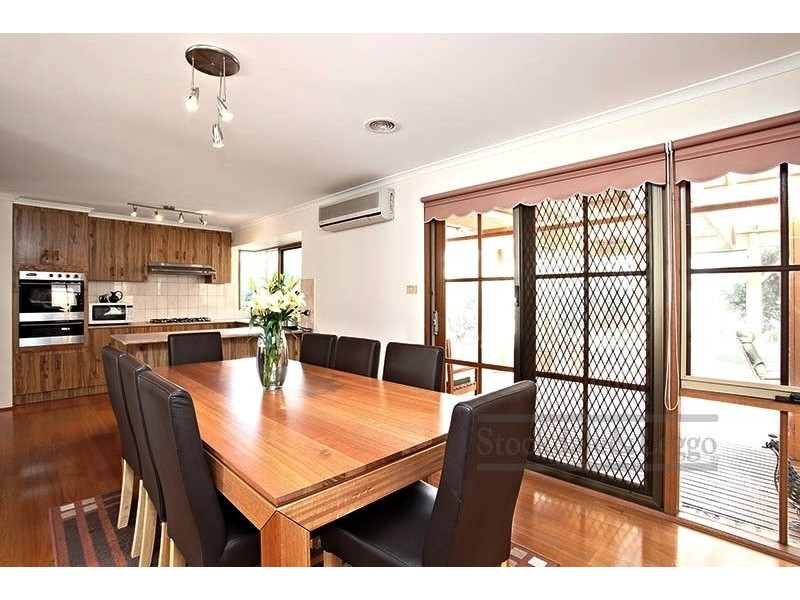 5 St Andrews Drive, Werribee VIC 3030