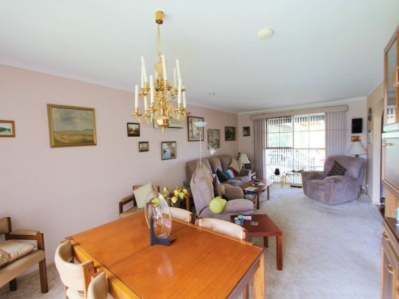 8 Barrot Avenue, Hoppers Crossing VIC 3029