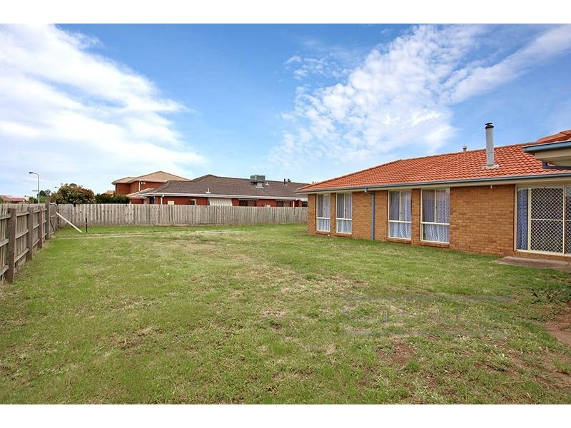50 Dowling Avenue, Hoppers Crossing VIC 3029