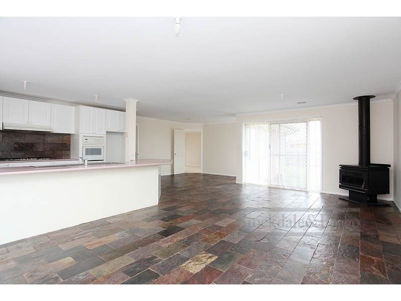 50 Dowling Avenue, Hoppers Crossing VIC 3029