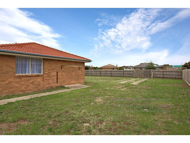 50 Dowling Avenue, Hoppers Crossing VIC 3029