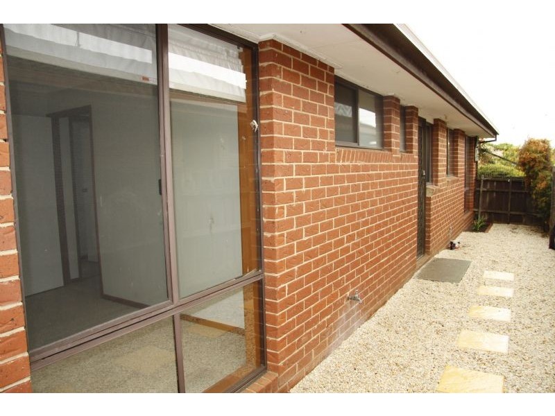 33 Kimberley Road, Werribee VIC 3030