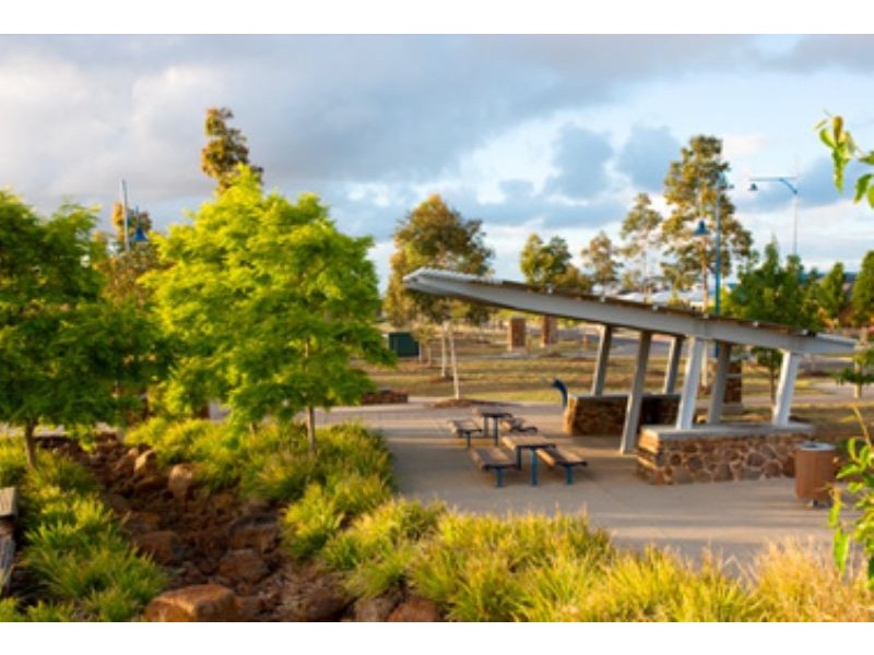 10 Barcoo Street, Wyndham Vale VIC 3024