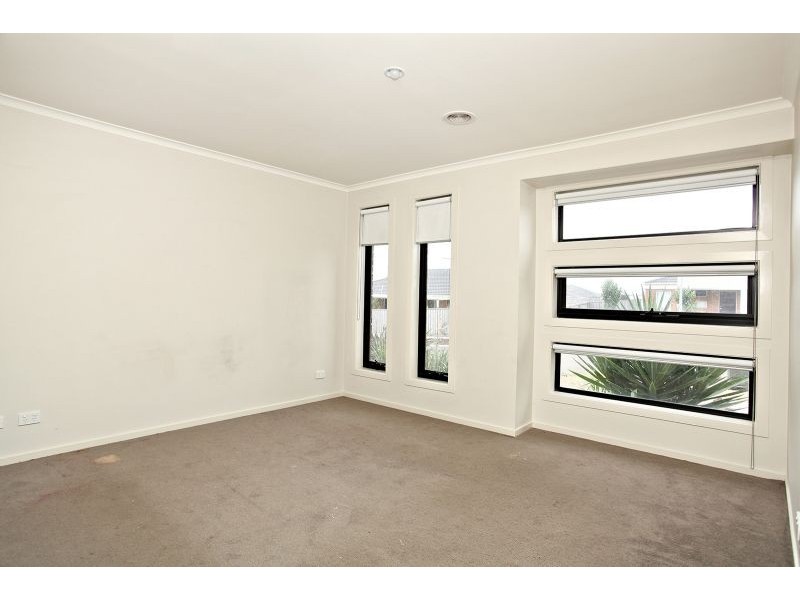 21 Gungurra Grove, Wyndham Vale VIC 3024