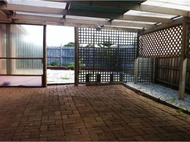 16 Argyle Crescent, Werribee VIC 3030