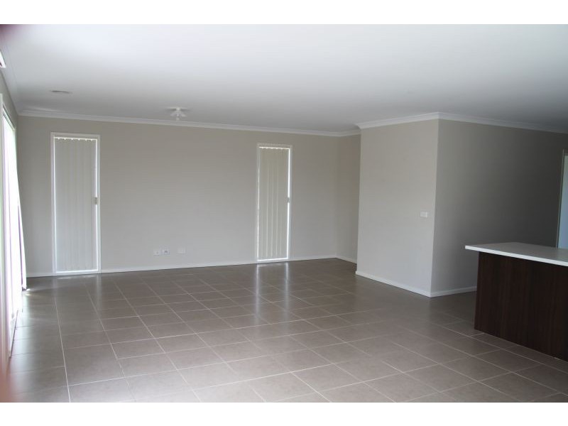 4 Dylan Street, Tarneit VIC 3029