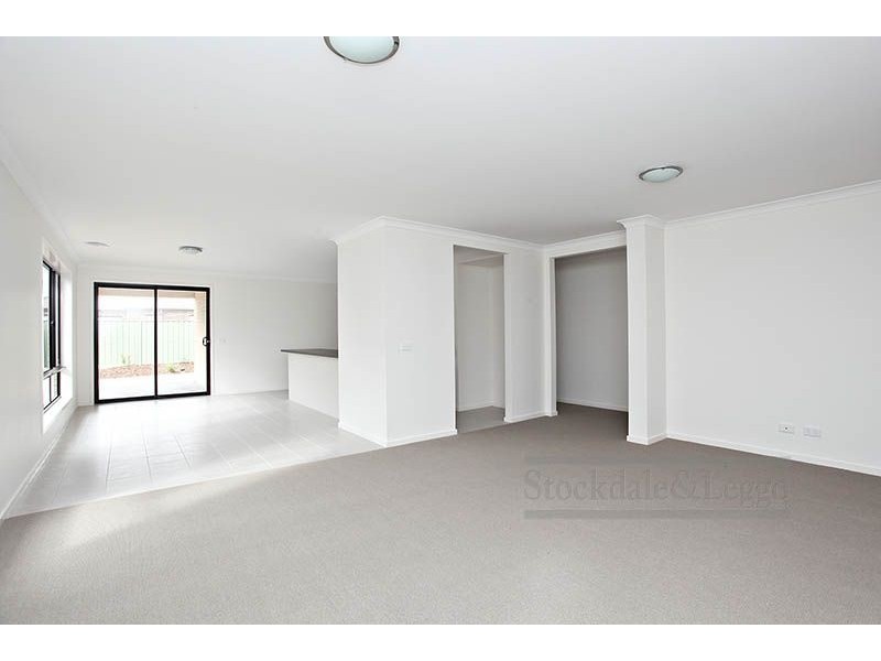 9 Manuka Grove, Wyndham Vale VIC 3024