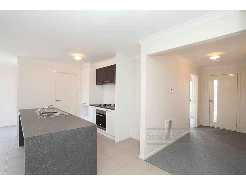 142 Riversdale Drive, Tarneit VIC 3029