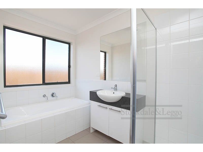 142 Riversdale Drive, Tarneit VIC 3029