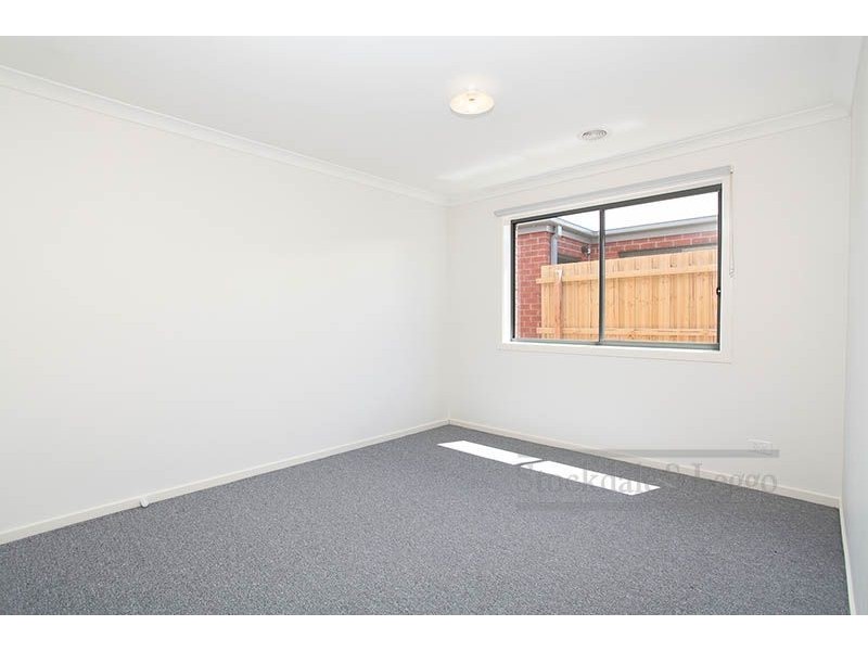 142 Riversdale Drive, Tarneit VIC 3029