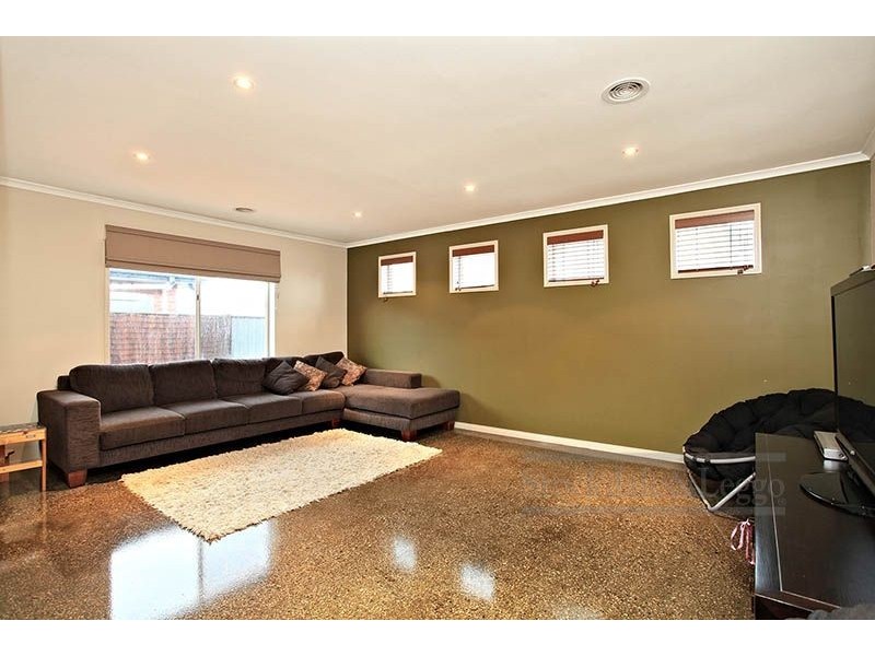 35 Menzies Avenue, Point Cook VIC 3030