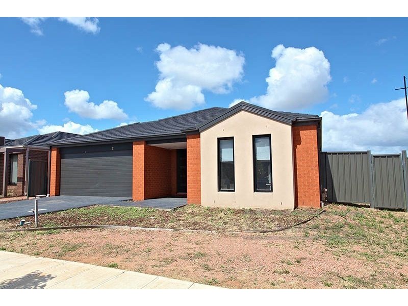 2 Yaralla Street, Tarneit VIC 3029