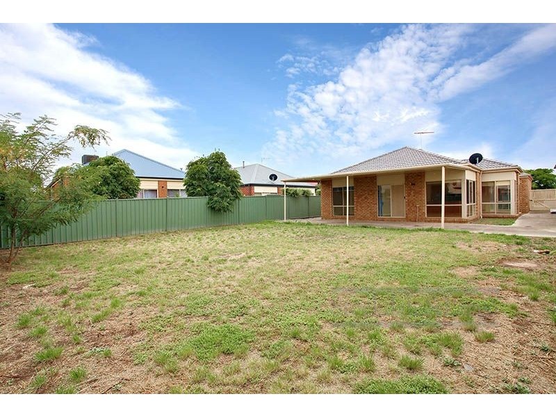 21 Brighton Avenue, Wyndham Vale VIC 3024