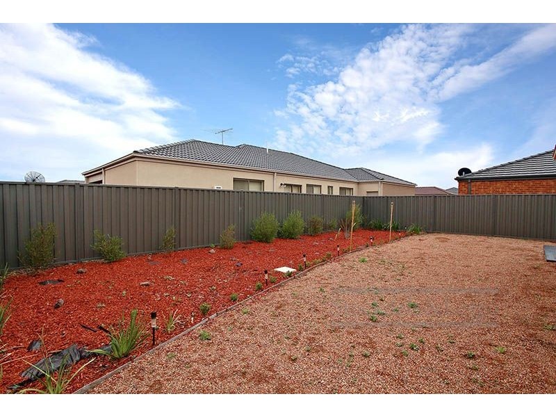 5 Yaralla Street, Tarneit VIC 3029