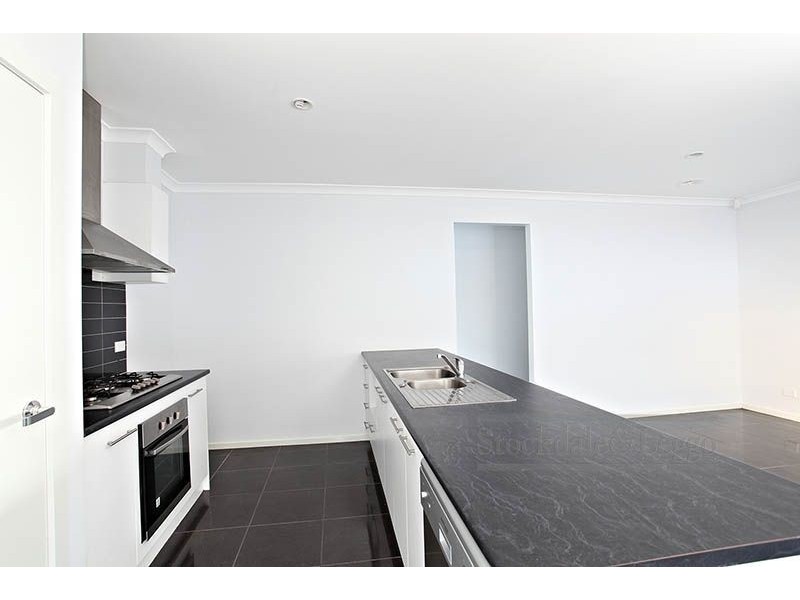 29 Rippleside Terrace, Tarneit VIC 3029