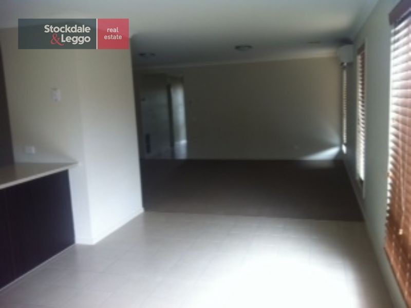 12 Addison Ave, Tarneit VIC 3029