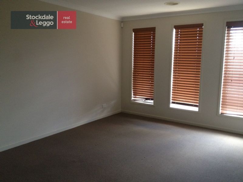 12 Addison Ave, Tarneit VIC 3029