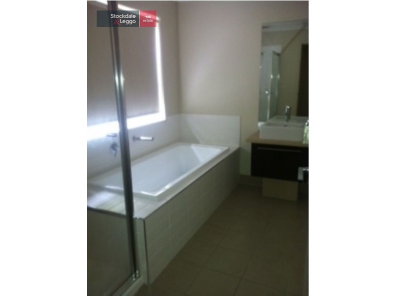 12 Addison Ave, Tarneit VIC 3029